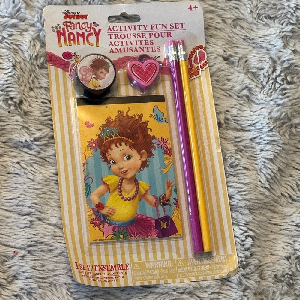 Disney Junior Fancy Nancy Activity Fun Set Memo Pad Pencils Eraser Sharpener NEW